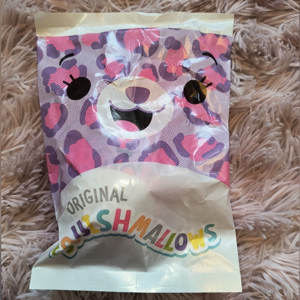 2/15 McDonald's Squishmallows Rossi 2025